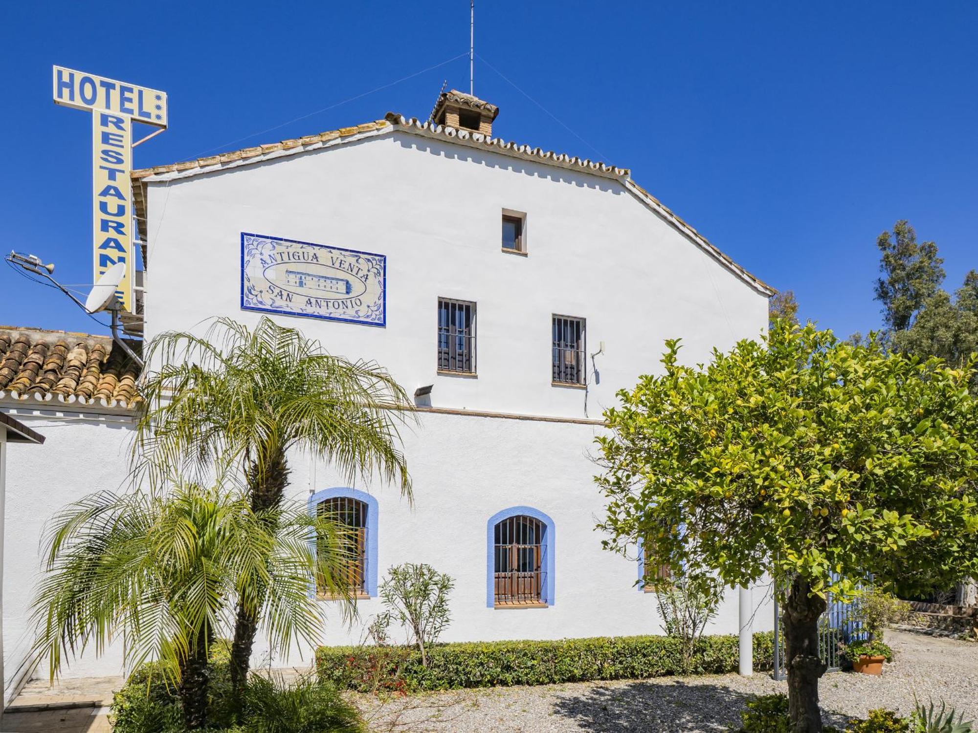 Cubo'S Hotel Cortijo San Antonio Casarabonela Екстериор снимка
